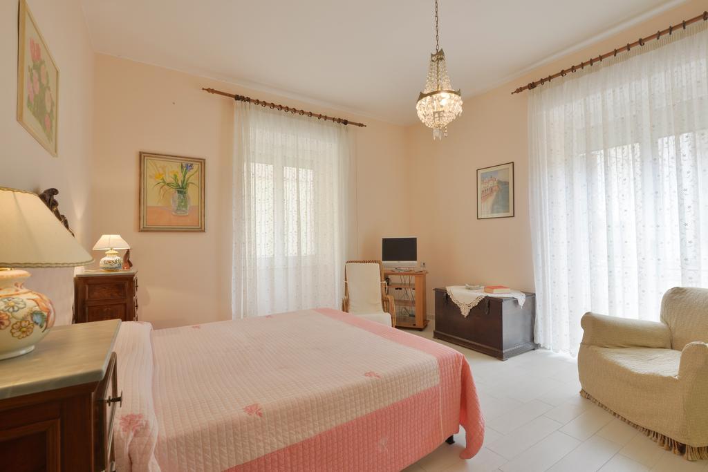 Boutique Home Santa Maria di Castellabate Værelse billede